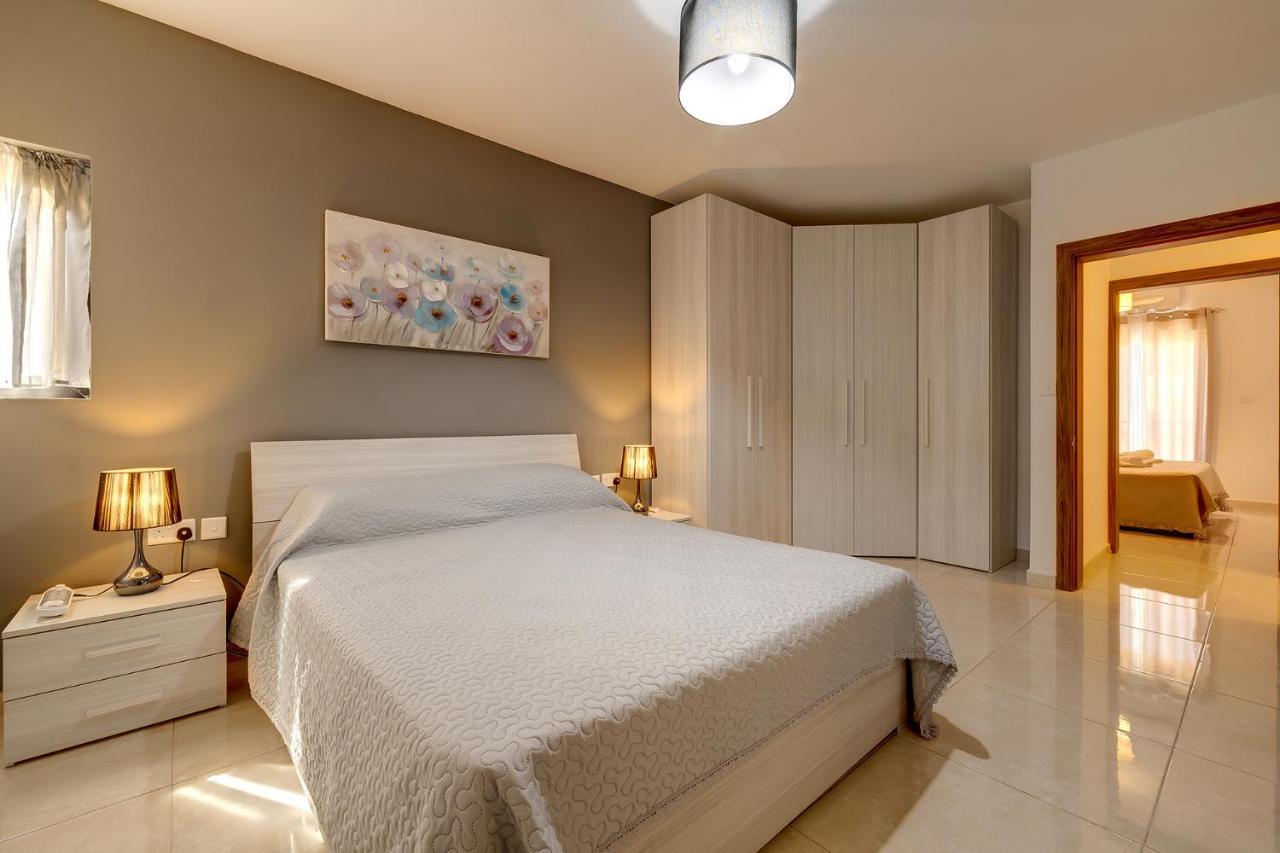 Stylish Bright And Airy Apart In Central Bugibba St. Paul's Bay Exteriör bild